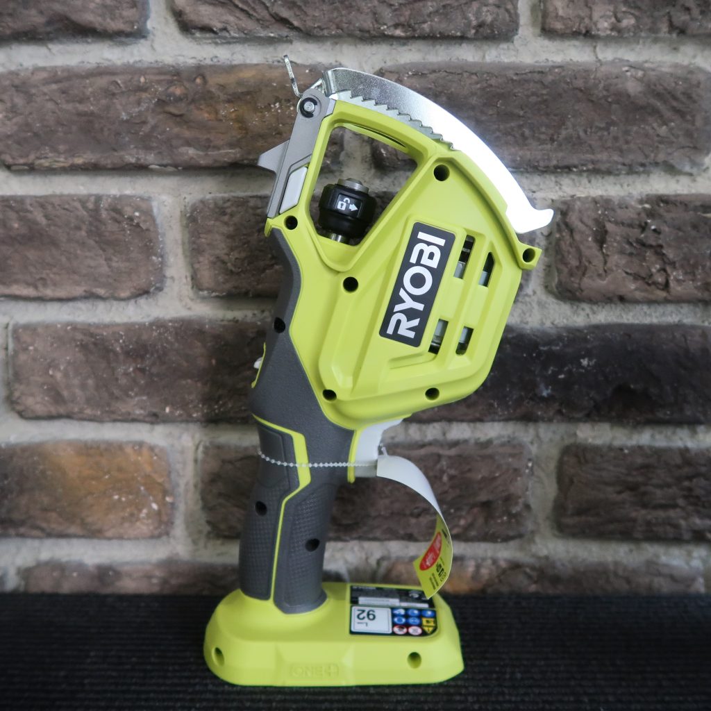 RYOBI PRUNING SAW HL5168 Hock and Go