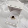 9CT YELLOW GOLD RED STONE DRESS RING HL5525