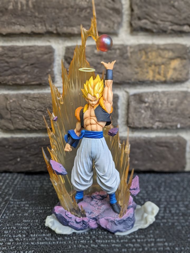 Dragon Ball Z Super Saiyan Gogeta Fusion Reborn Figuarts Zero Bandai 