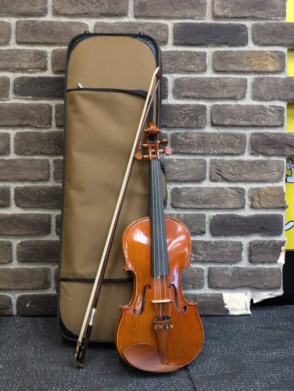 Violin - LG19839 - Image 2