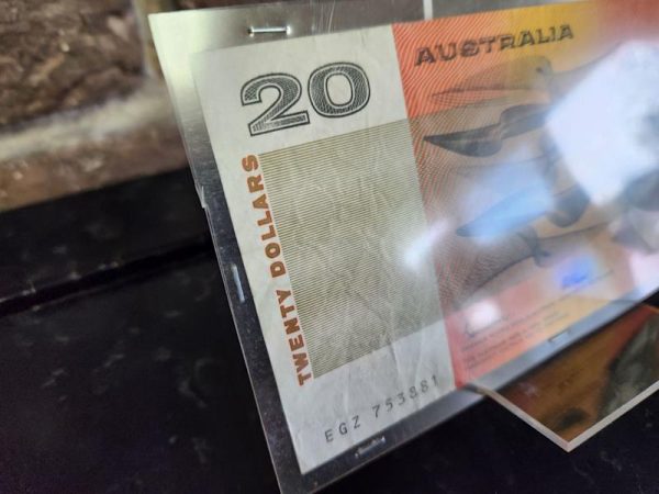 Australian 1985 $20 General Font Prefix Bank Note - HL22442 - Image 8