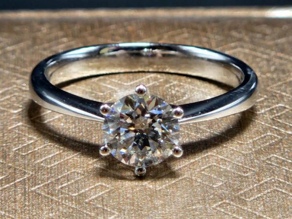 18ct White Gold Diamond Engagement Ring With GIA Report - HL21844 - Image 12