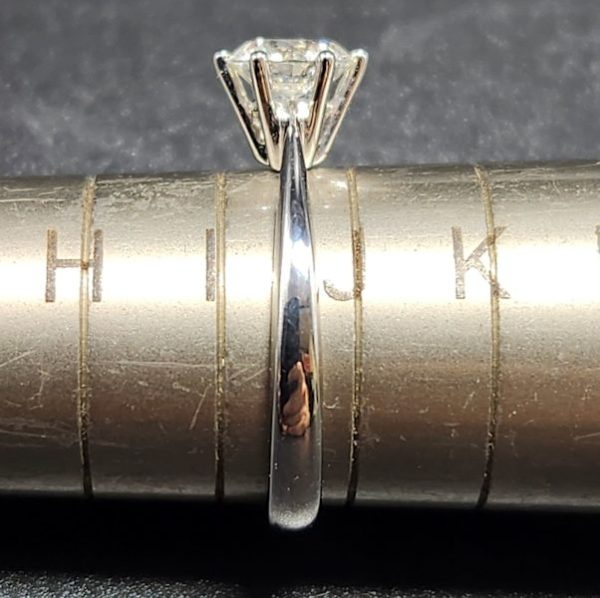 18ct White Gold Diamond Engagement Ring With GIA Report - HL21844 - Image 17