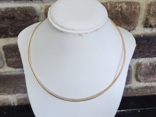 Ladies 9ct Gold Omega Necklace - HL18928