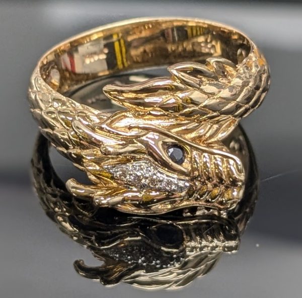 9ct Yellow Gold Diamond & Sapphire Dragon Ring - LG22368 - Image 7