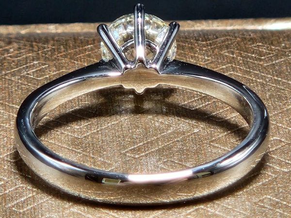 18ct White Gold Diamond Engagement Ring With GIA Report - HL21844 - Image 13