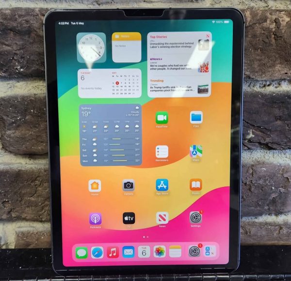 Apple IPad Air 4th Gen 256gb - HL22376