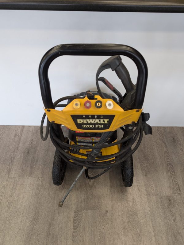 DeWALT 3200PSI Pressure Washer - Image 15
