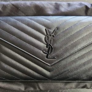Saint Laurent Classic Cassandre Chain Wallet (Black) - HL22086