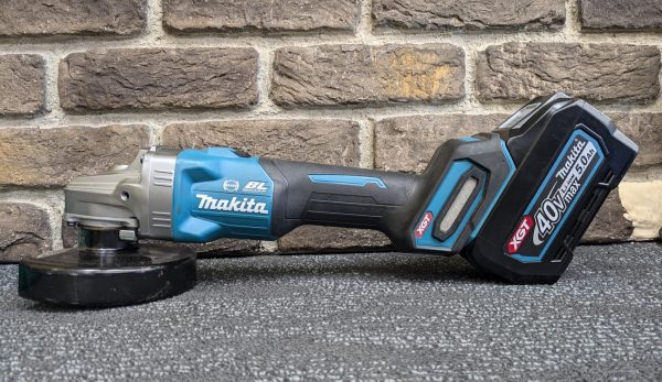 Makita Angle Grinder (GA005G) - LG22288 - Image 7