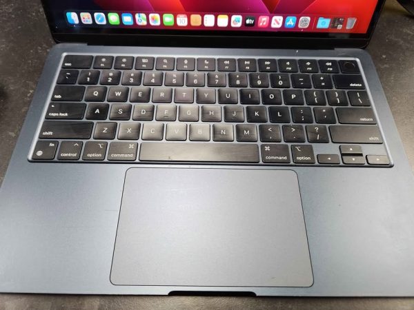 Apple MacBook 2022 Air M2 256gb - HL22526 - Image 2