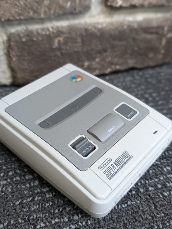Super Nintendo Classic Mini - Image 10