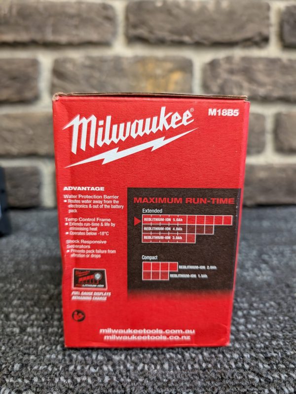 Milwaukee 18V 5.0Ah Battery - Image 8