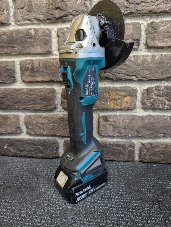 Makita 18V Grinder and Battery - Image 7