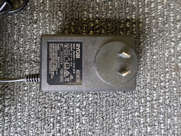 Ryobi 18V Battery Charger - Image 4
