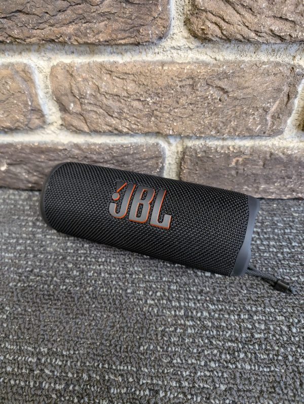 JBL Flip 6 Wireless Speaker - Image 6