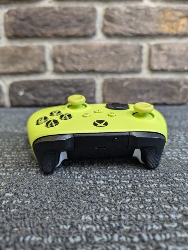 Xbox Series X Green Controller - Image 7