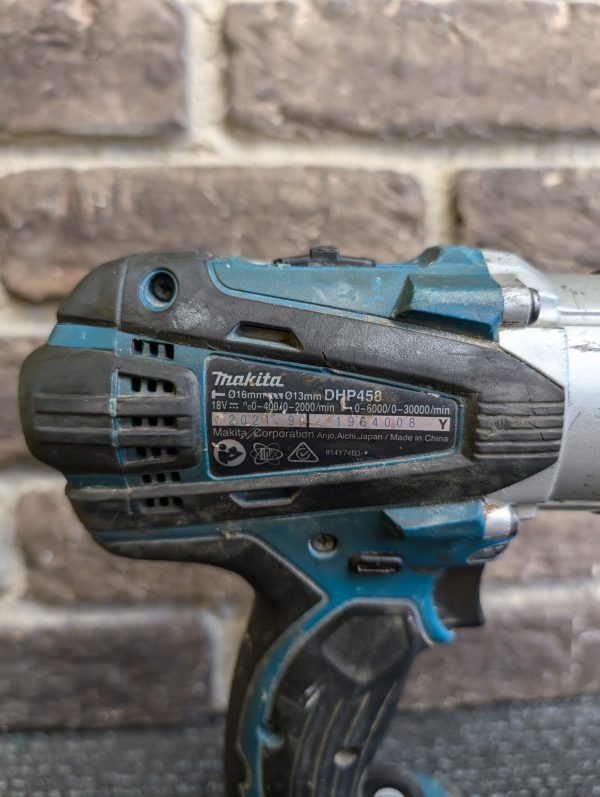 Makita 18V Drill and Battery - Image 10