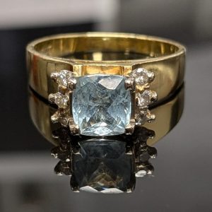 Vintage 18ct Gold Diamond & Blue Stone Ring - LG22471