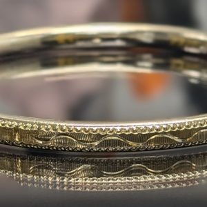 17ct Yellow Gold Patterned Bangle - LG22653