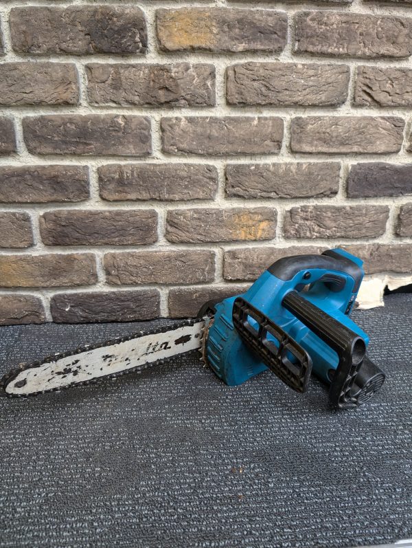 Makita Chainsaw (Skin only) - Image 2