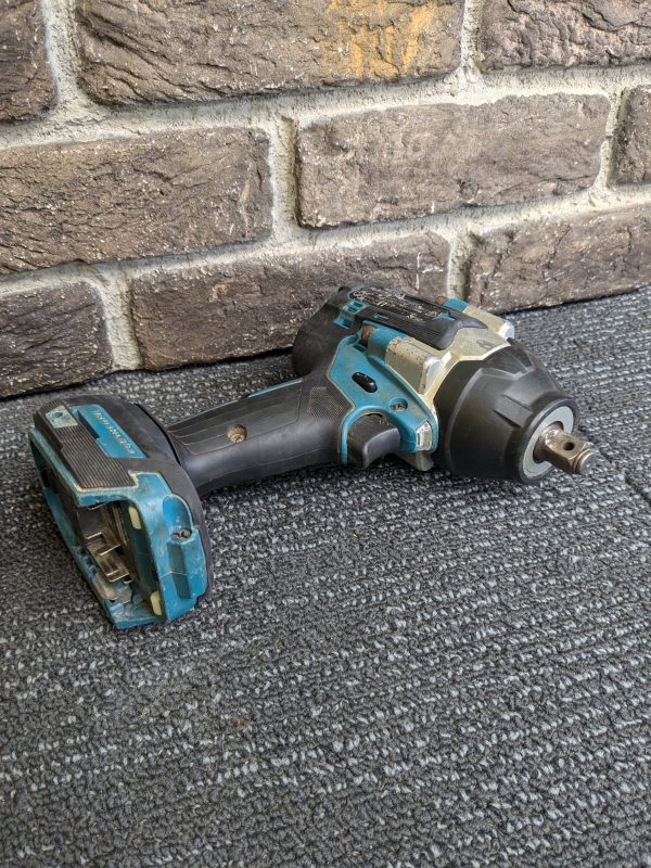 Makita Impact Wrench 1/2" (Skin only) - Image 4