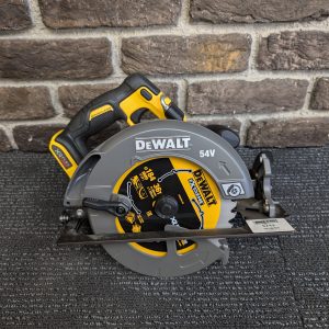 DeWALT Circular Saw (Skin only)