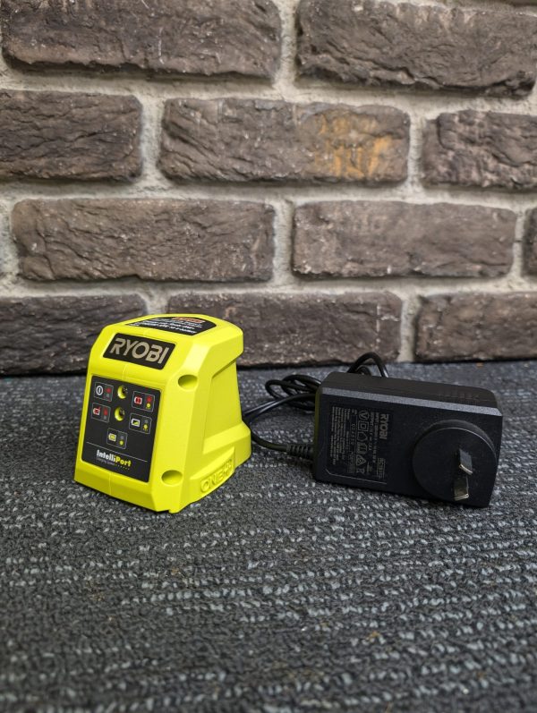 Ryobi 18V Battery Charger - Image 5