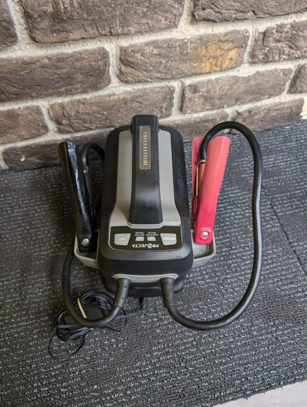 Projecta 12V Intelli-Start Jumpstarter - Image 10