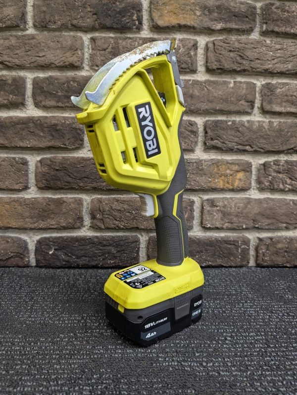 Ryobi Reciprocating Saw and Battery - Image 8
