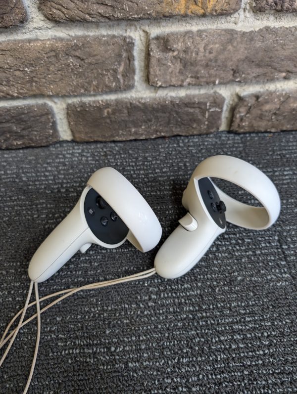 Oculus VR Headset Quest 2 - Image 6