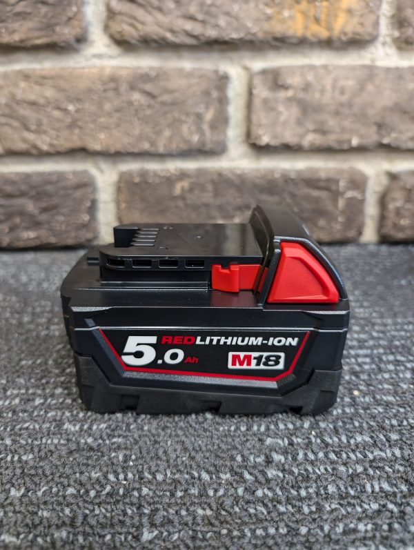 Milwaukee 18V 5.0Ah Battery - Image 2