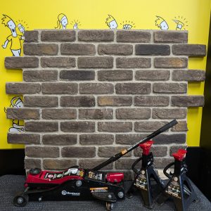 Renegade Trolley Jack 1700KG (Sold as is)