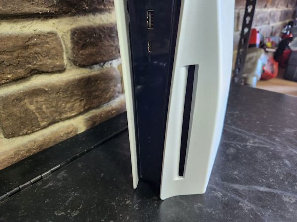 Playstation 5 Disc Edition Console - HL23554 - Image 2