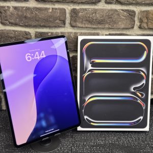 Apple iPad Pro - LG24185