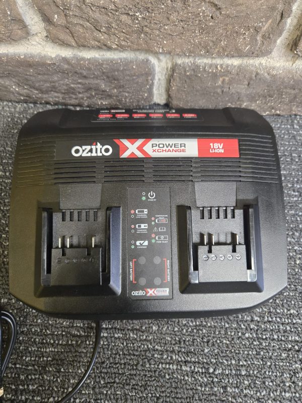 Ozito 18V Dual Battery Charger - Image 7