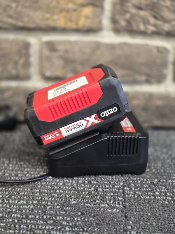 OZITO BLOWER, BATTERY AND CHARGER COMBO - LG24463 - Image 6