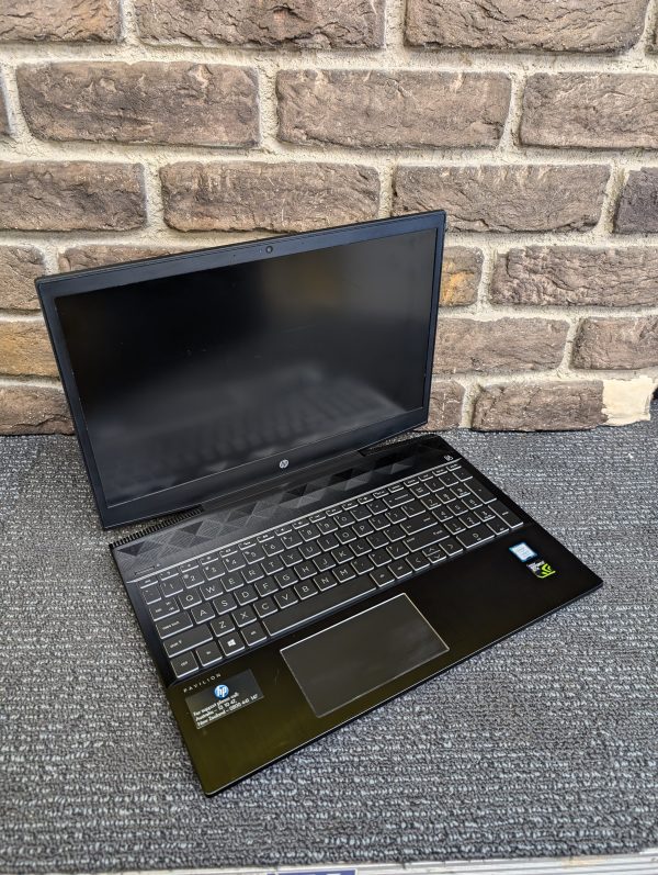HP Laptop 15-CX0052TX