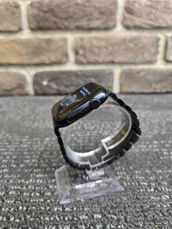 Apple Watch SE - Image 3