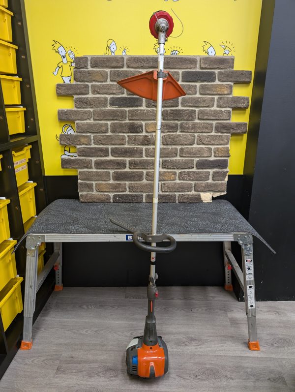 Husqvarna Whipper Snipper 525LST