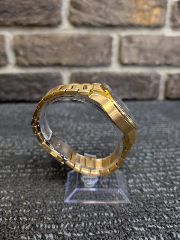 Mens Citizen Gold Watch - Image 11
