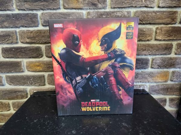 Iron Studios Deadpool & Wolverine 1/10 Scale Statue - HL23466 - Image 2