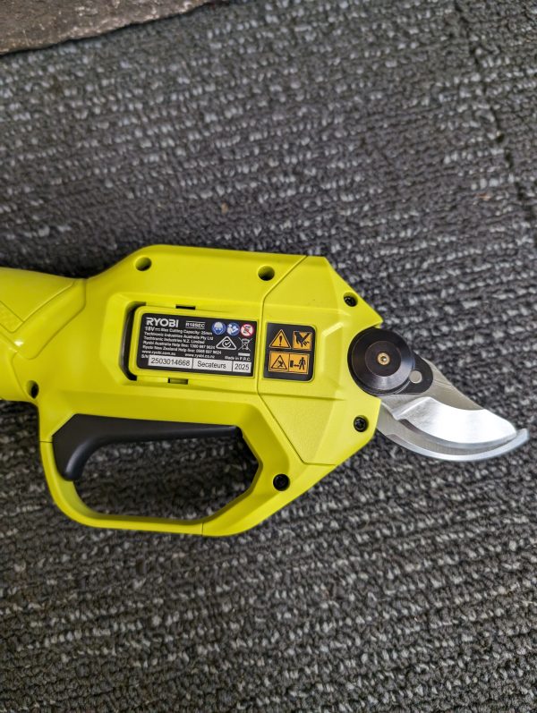 Ryobi Pruning Saw (Skin only) - Image 3