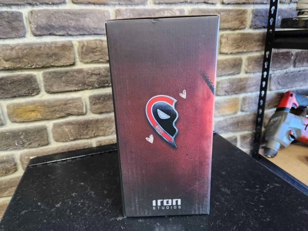 Iron Studios Deadpool & Wolverine 1/10 Scale Statue - HL23466 - Image 3