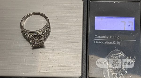 9ct White Gold Diamond Cluster Ring w/ Valuation - LG17875 - Image 18