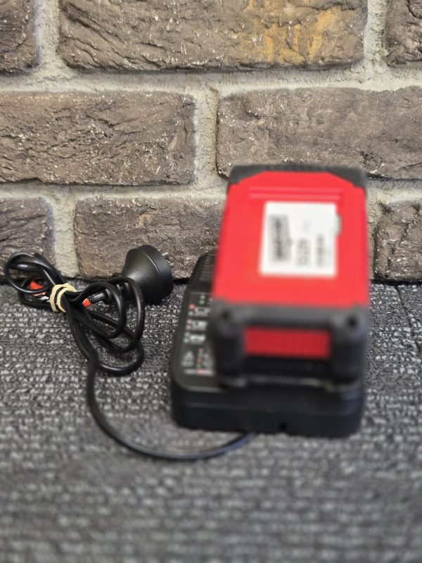 OZITO BLOWER, BATTERY AND CHARGER COMBO - LG24463 - Image 5