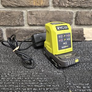 RYOBI BATTERY AND CHARGER COMBO - LG24159