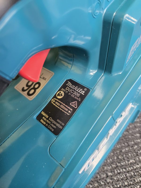 Makita 18V 300mm Chainsaw (Skin only) - 24259 - Image 14