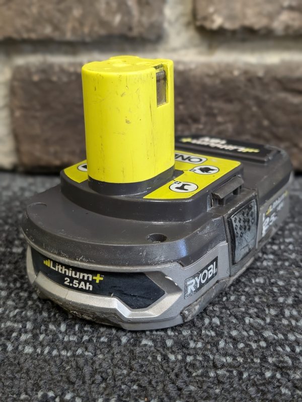 Ryobi Battery and Charger - LG24069-1 - Image 8