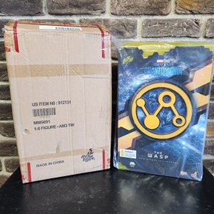 Hot Toys The Wasp Quantumania 1/6 Scale Figure - HL23464